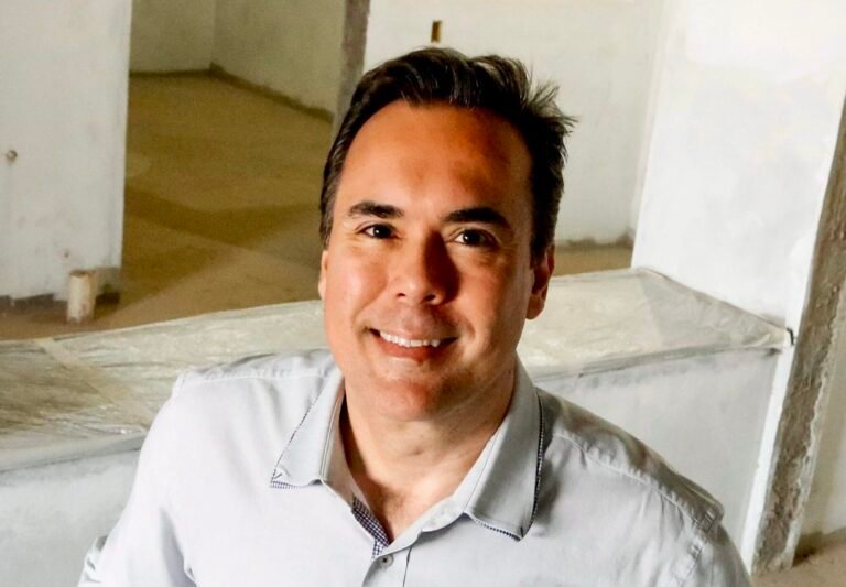 Denis Andia