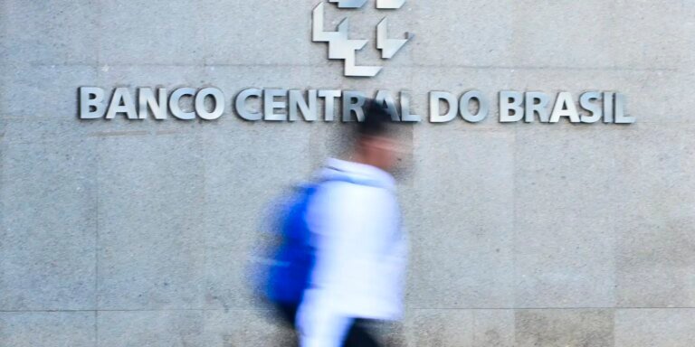 banco_central_mcajr_abr_0104222273_0.jpg