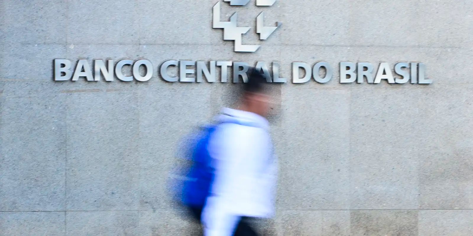 banco_central_mcajr_abr_0104222273_0.jpg
