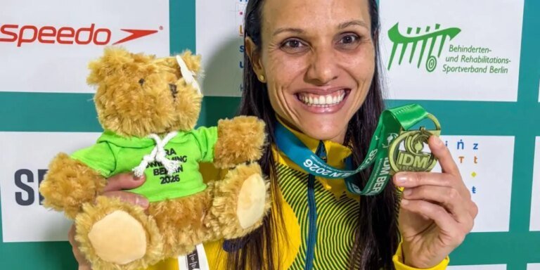 Carol Santiago é ouro, o 37º pódio do país no
