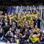 Praia Clube bate Minas e fatura título da Superliga Feminina