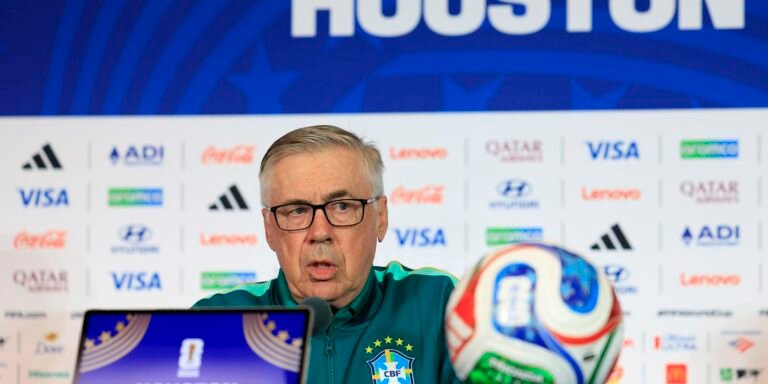 Ancelotti omite escalação do Brasil na véspera do duelo contra