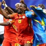 Congo vence de virada e segue na Copa, assim como