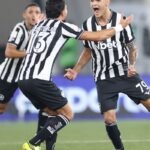 Com gol no último lance, Botafogo bate Santos na volta
