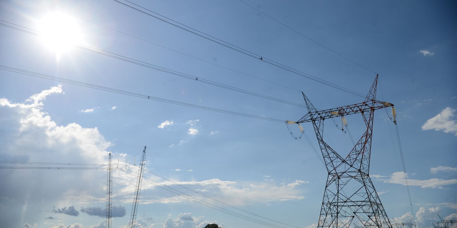 946194-energia_linha20de20transmissC3A3o-13.jpg