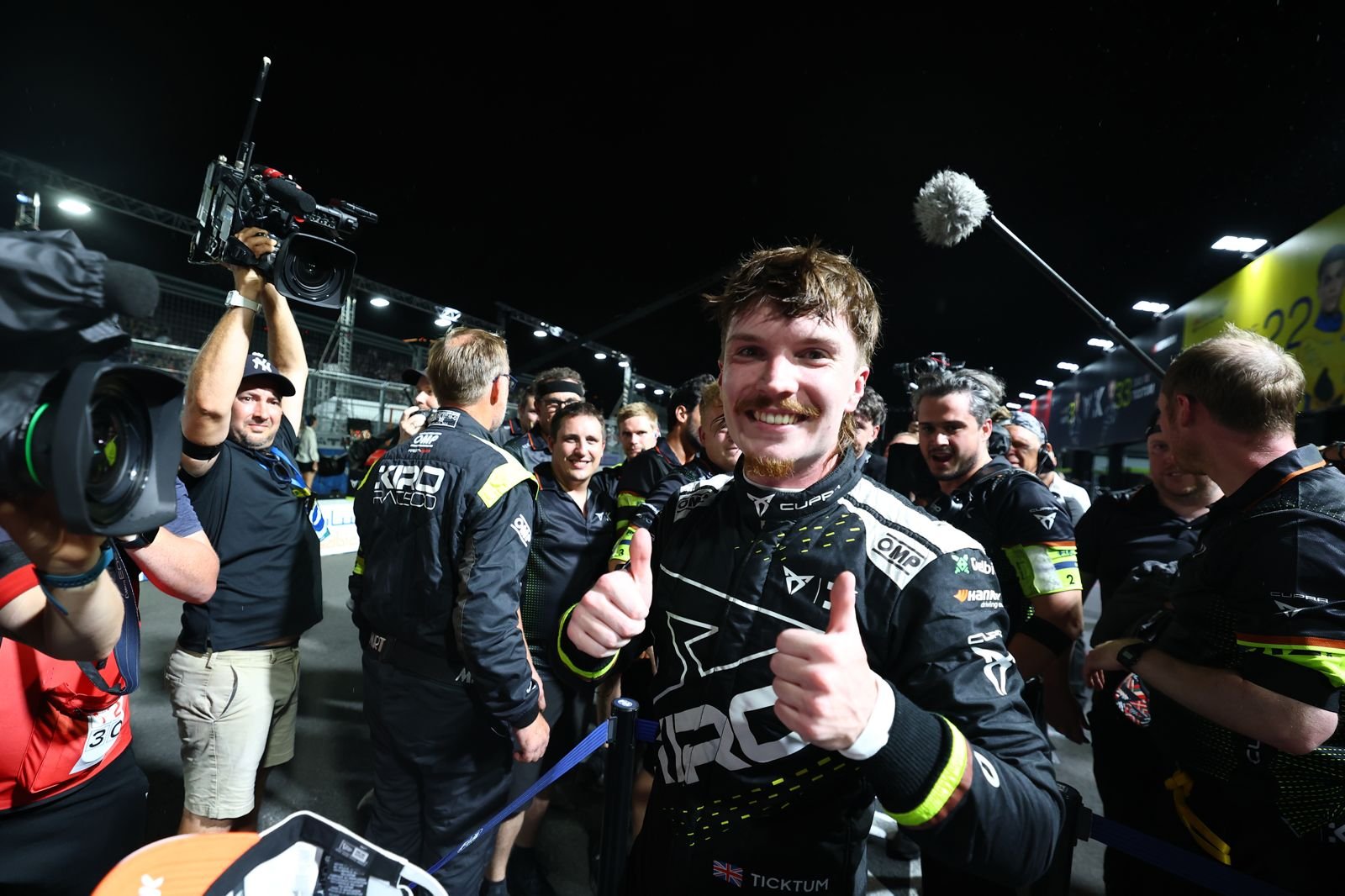 Dan Ticktum surpreende Dennis e vence E-Prix de Tóquio noturno - Crédito: Joe Portlock/LAT Images/Fórmula E/Divulgação