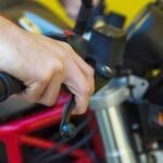 Motos