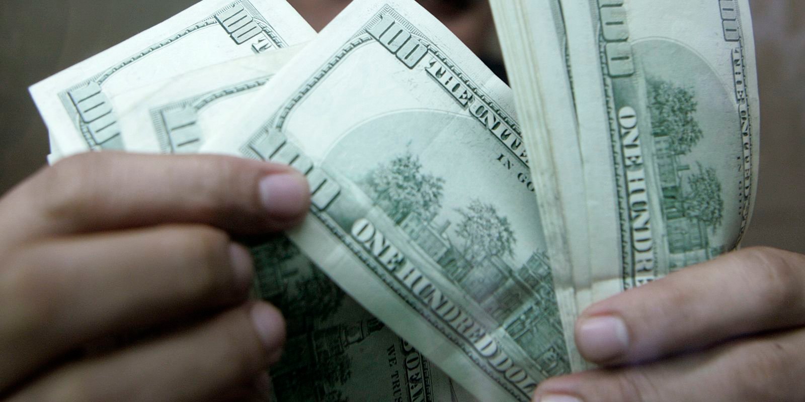 2026-07-30t121533z_1_lynxmpem6t1aa_rtroptp_4_philippines-economy-reserves.jpg