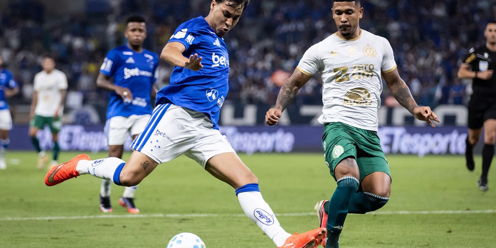 Maiores campeões, Cruzeiro e Grêmio vão às quartas da Copa