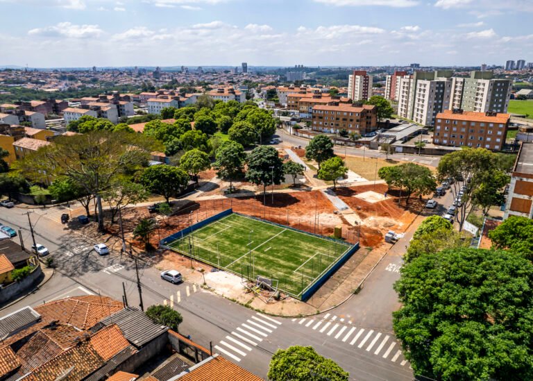 ÁREA DE LAZER DO ROMANO