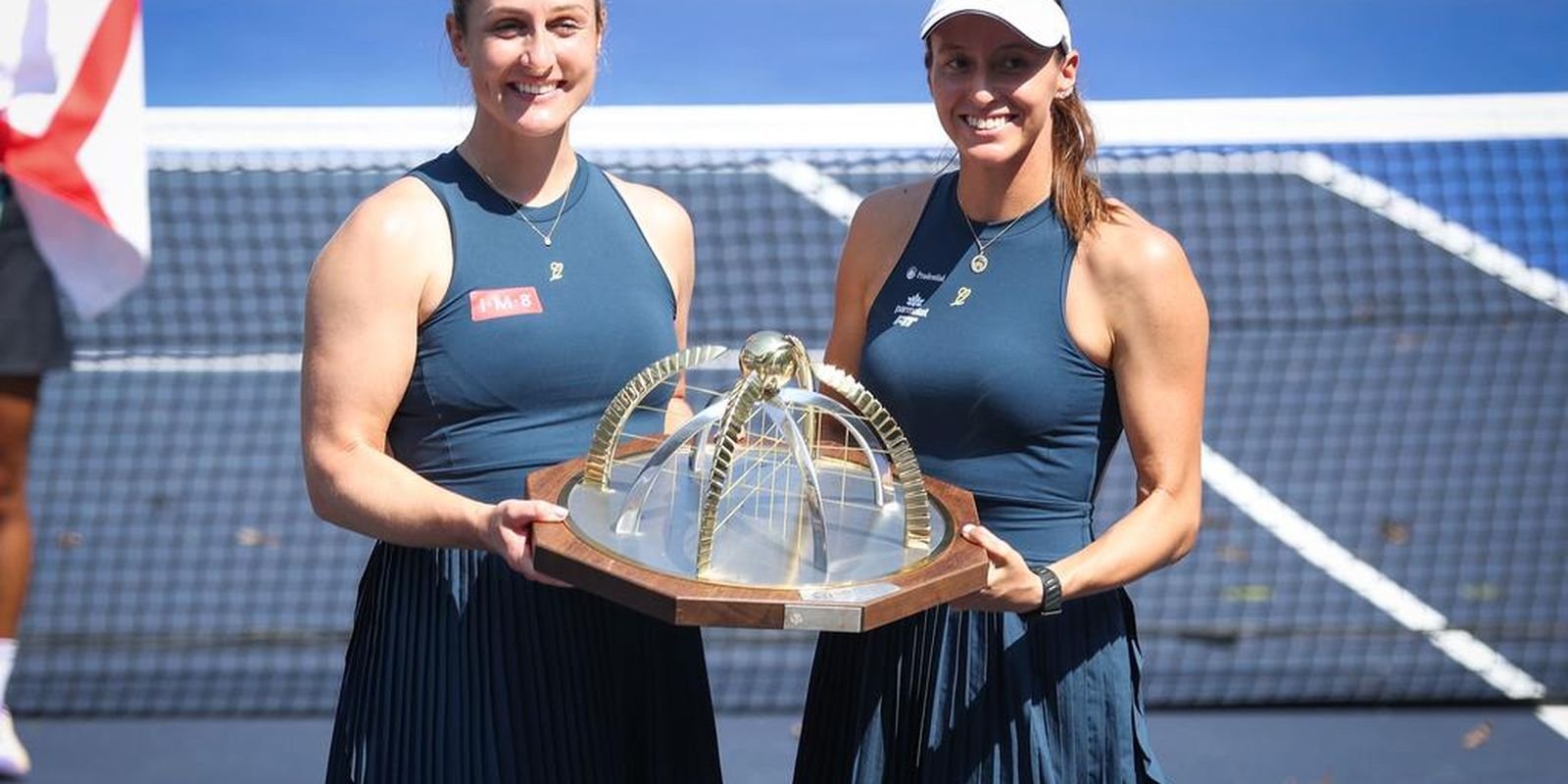 Stefani é bicampeã de duplas do SP Open, o 1º