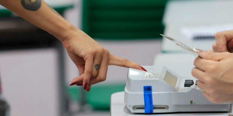Lula cresce em número de votos em todos os estados;