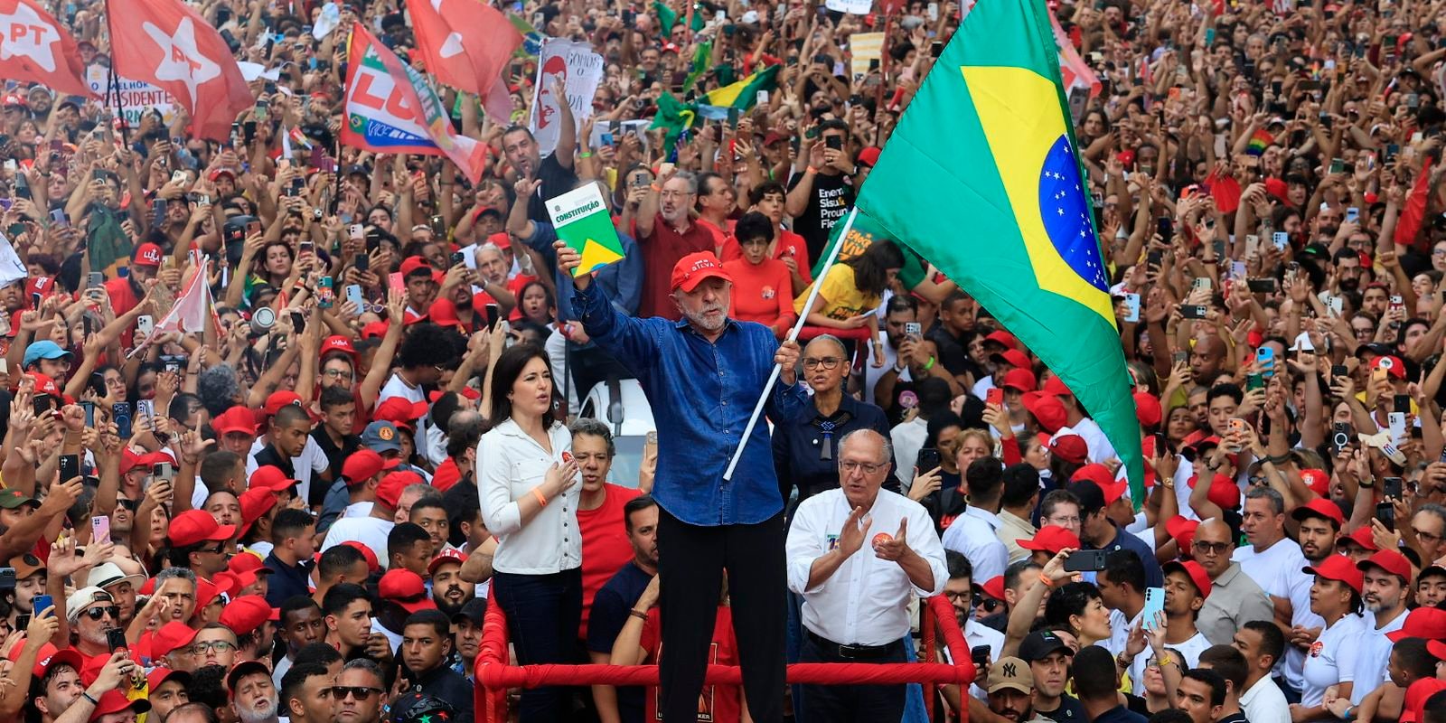 Posse de Lula e de governadores será em 5 de