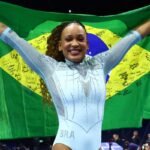 Rebeca Andrade conquista o tricampeonato mundial de ginástica artística na
