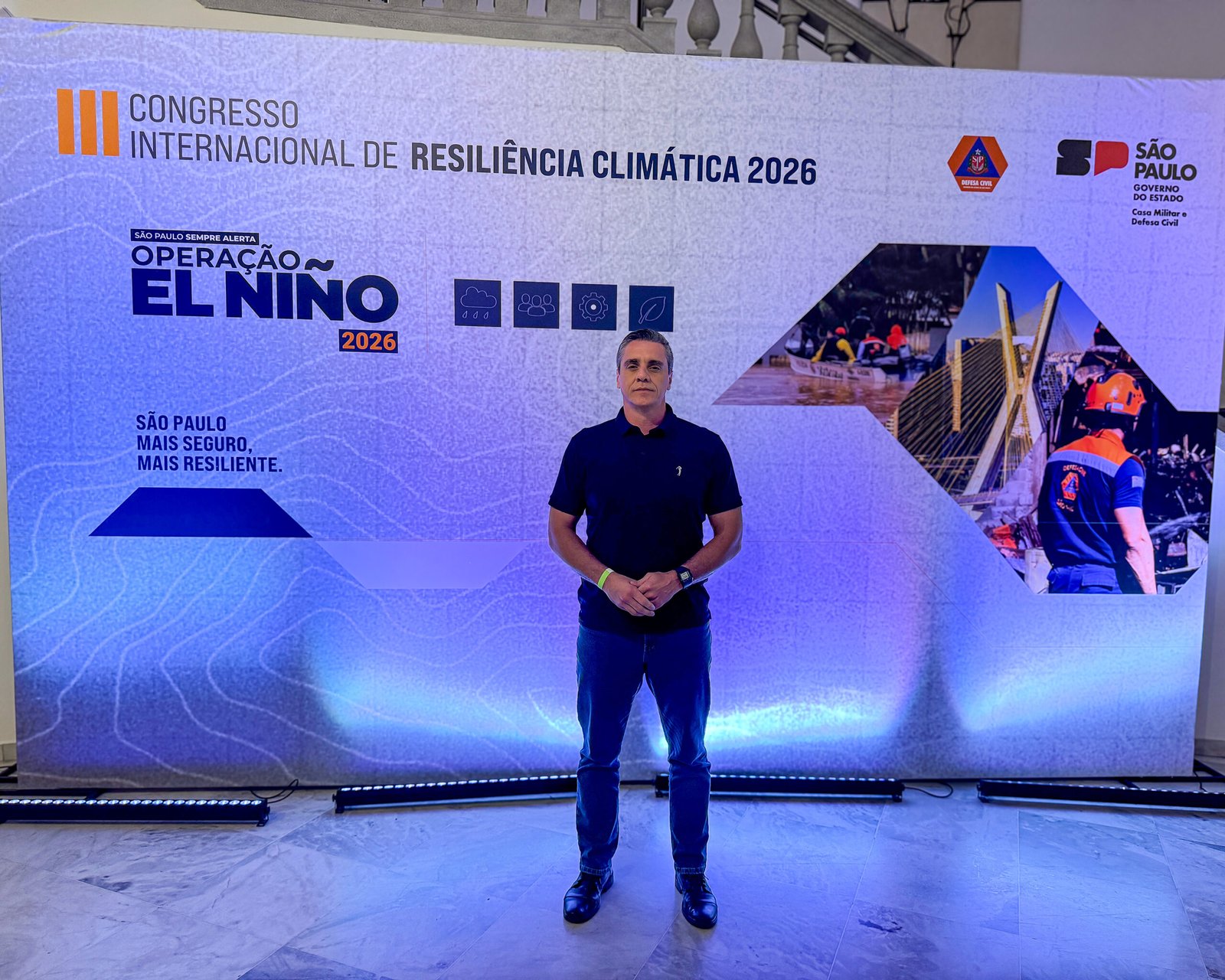 Congresso El Ninõ Rafael 01
