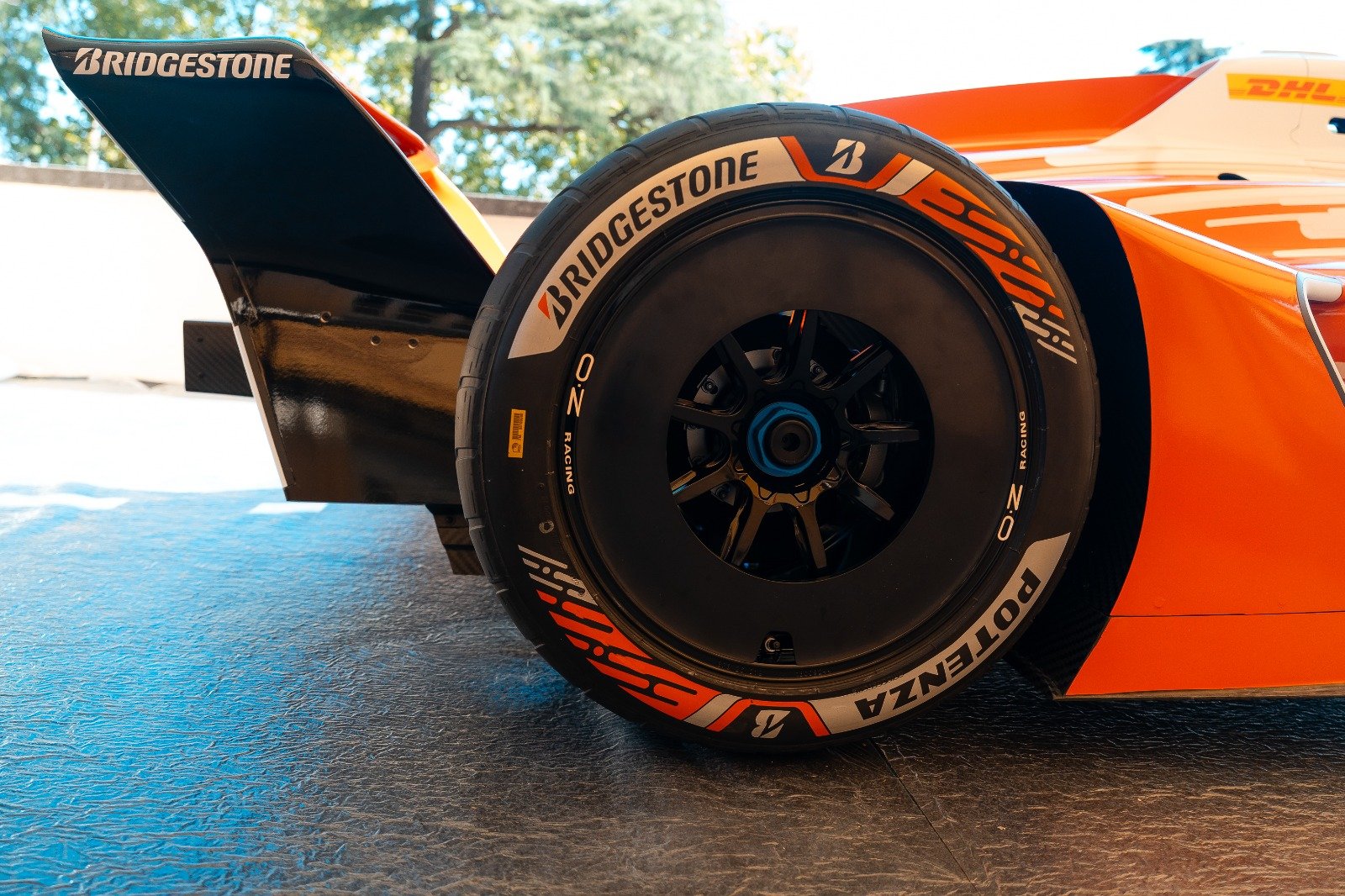 Pneu Bridgestone POTENZA GEN4 desenvolvido exclusivamente para a Fórmula E