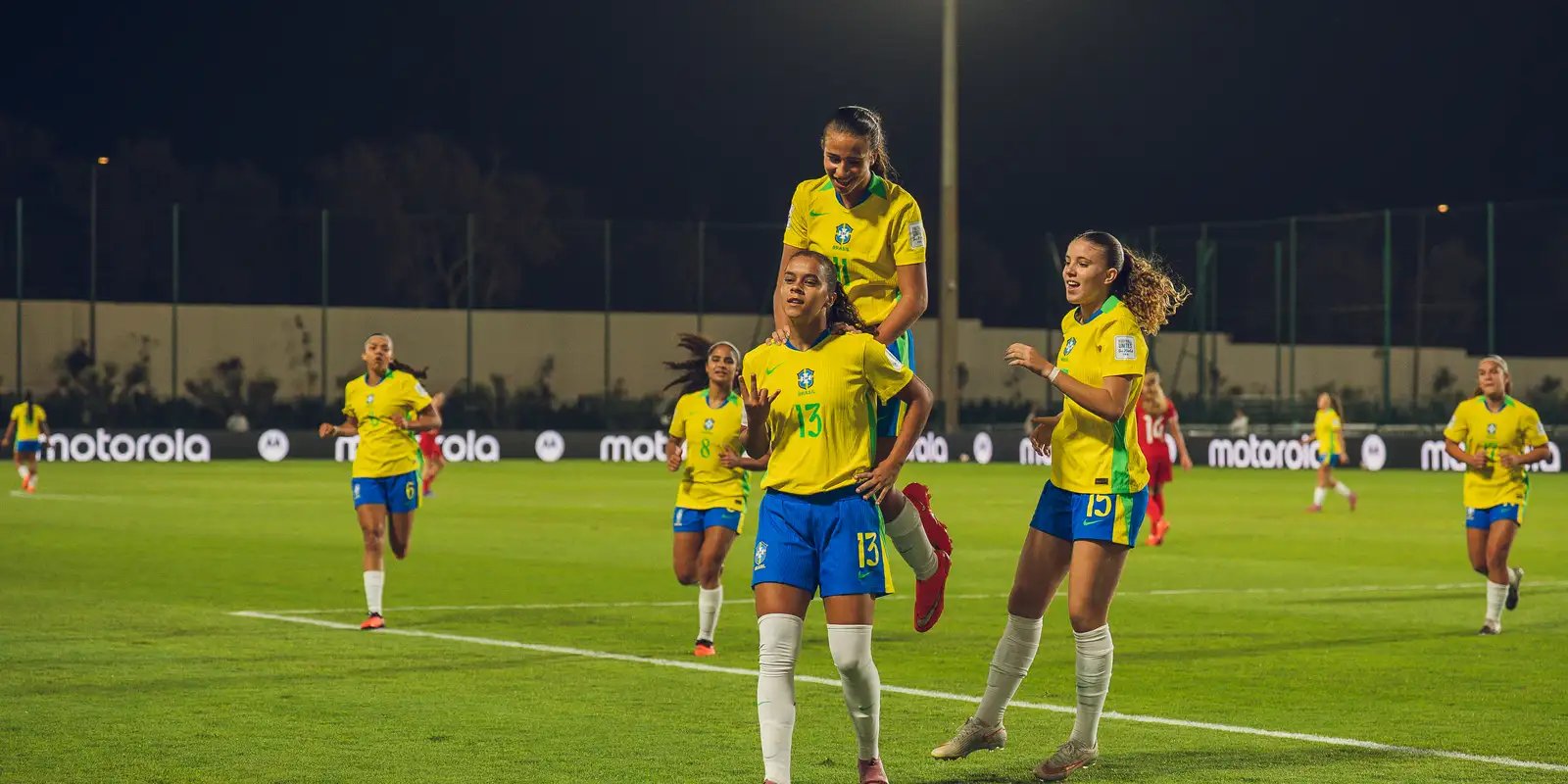 Brasil supera a Polônia nos pênaltis e avança às quartas