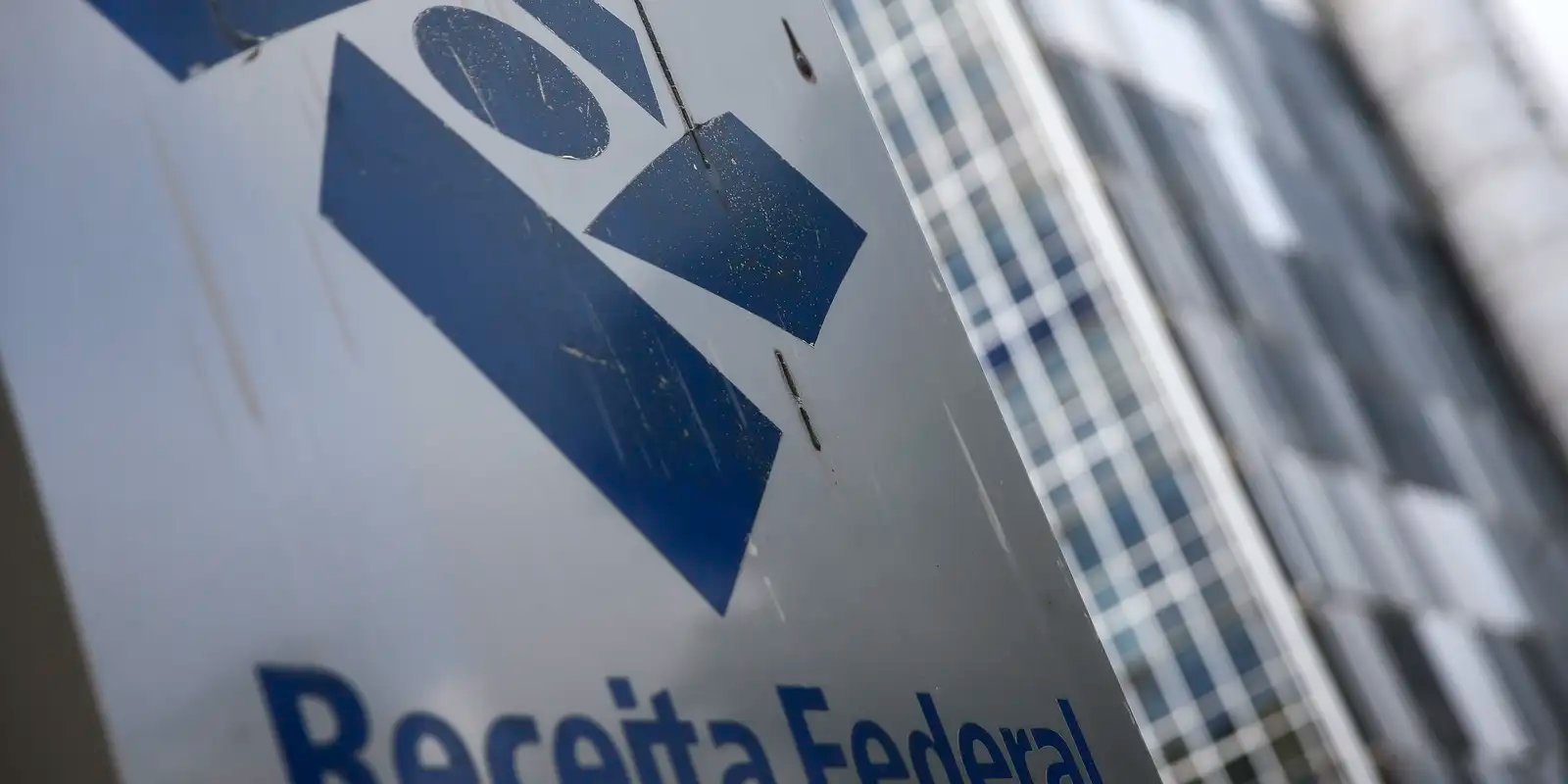 Receita Federal bate recorde e paga R$ 41 bilhões em