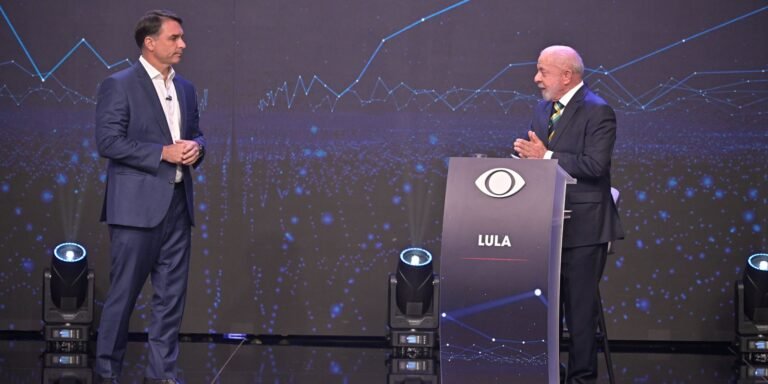 Campanha de Lula revela acordo com Flávio Bolsonaro para abertura